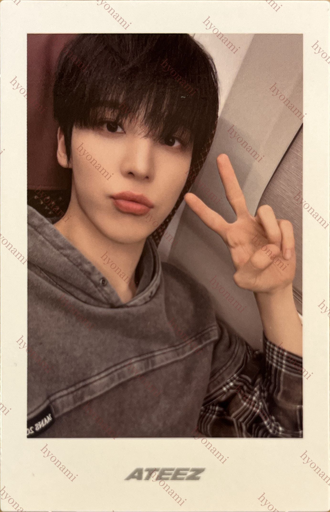 ATEEZ Golden hour part. 3 POCA polaroid Yunho
