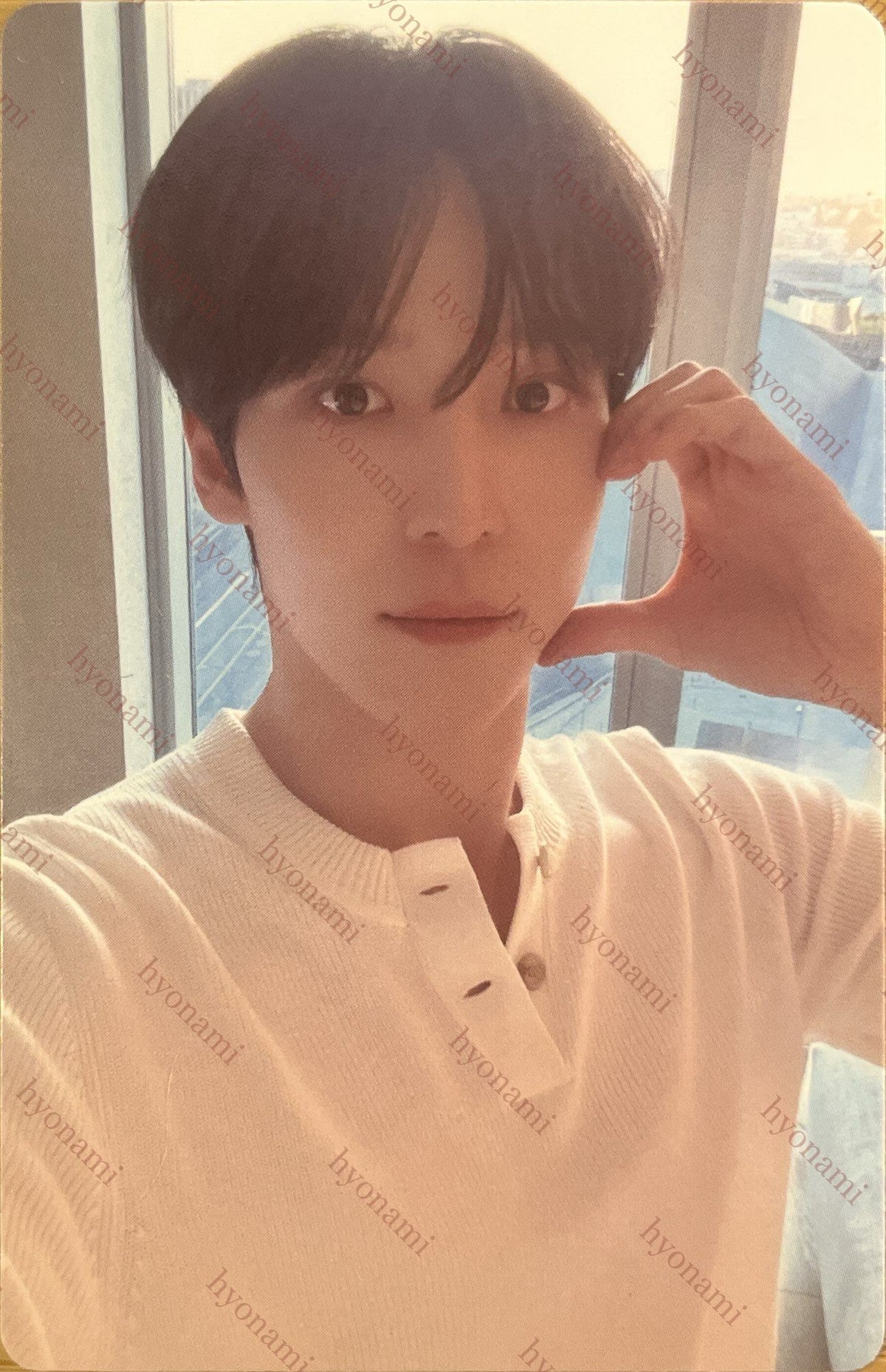 ATEEZ Golden hour part. 4 Yunho Z ver photocard A