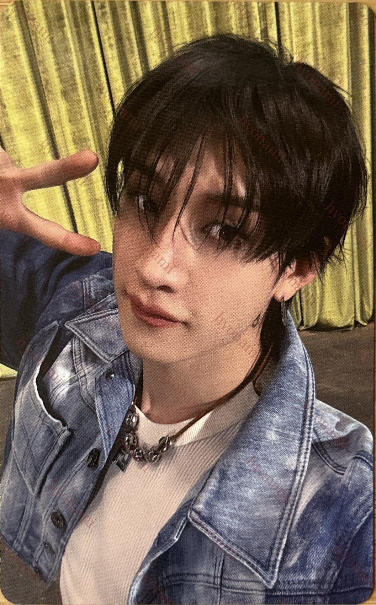 Stray Kids Hollow HMV Bang Chan