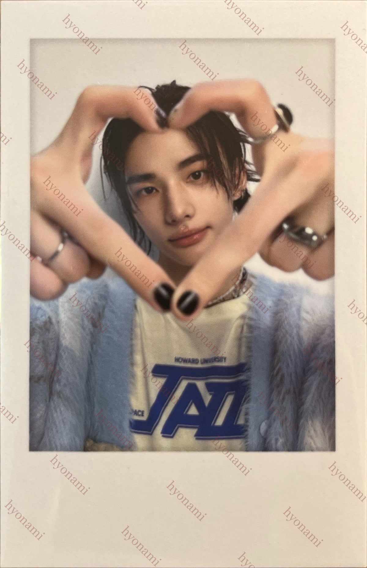 Stray Kids 5th fanmeeting: SKZ 5'CLOCK tincase polaroid set A Hyunjin