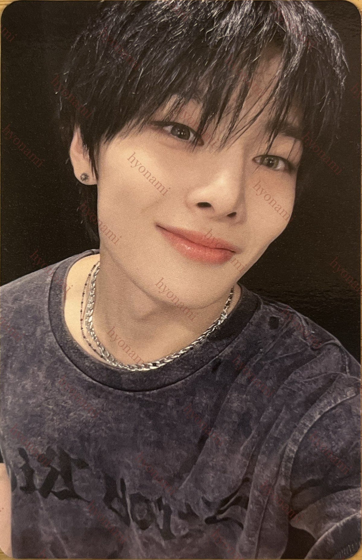 Stray Kids Hop Tower records I.N