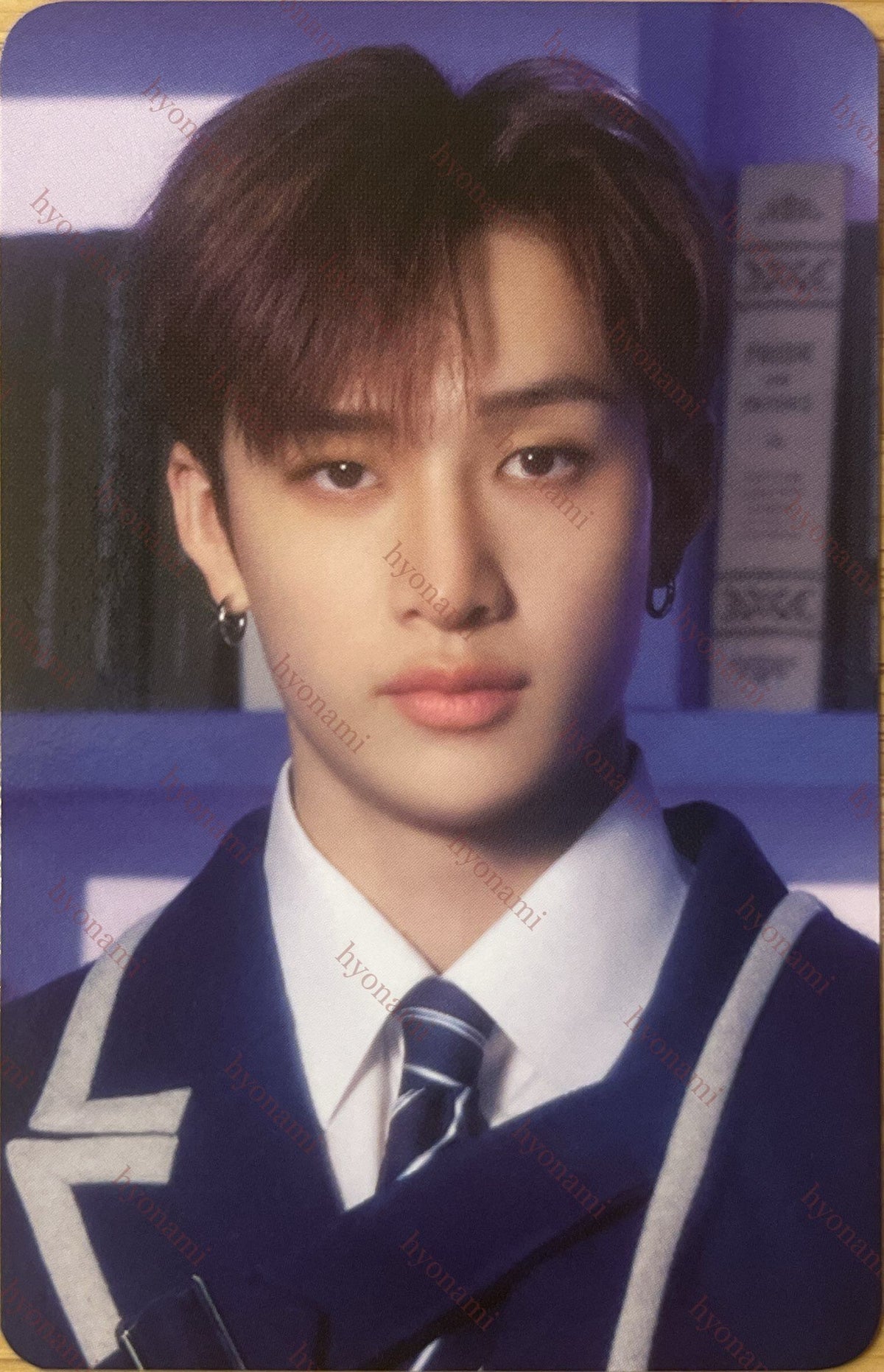 Stray Kids 4th fanmeeting: SKZOO's Magic School box tape Bang Chan