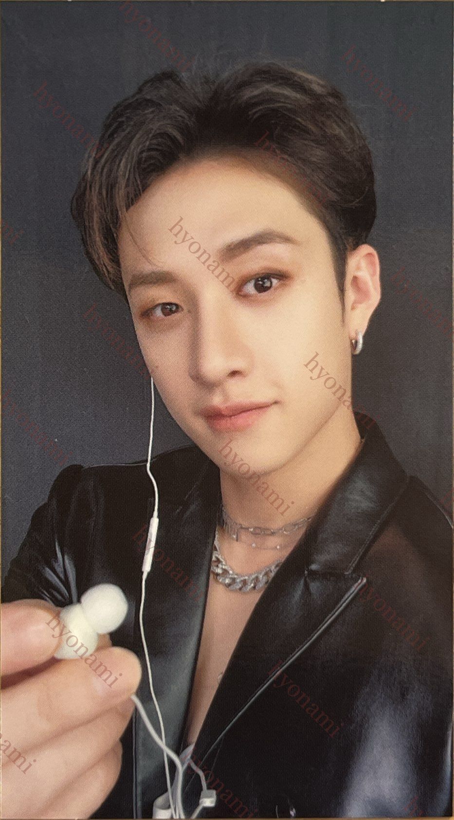 Stray Kids The Sound ver B selfie Bang Chan