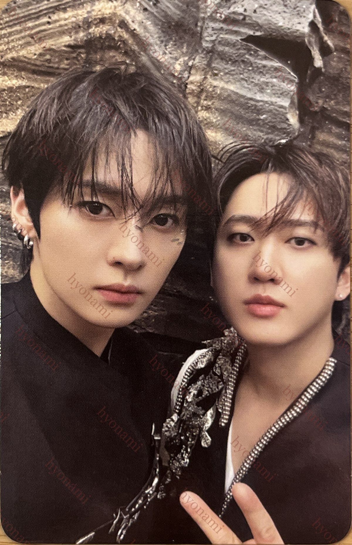 Stray Kids This & That THIS unit Lee Know x Changbin