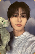 Stray Kids 5th generation fanclub kit: Over the Rain version B HAN